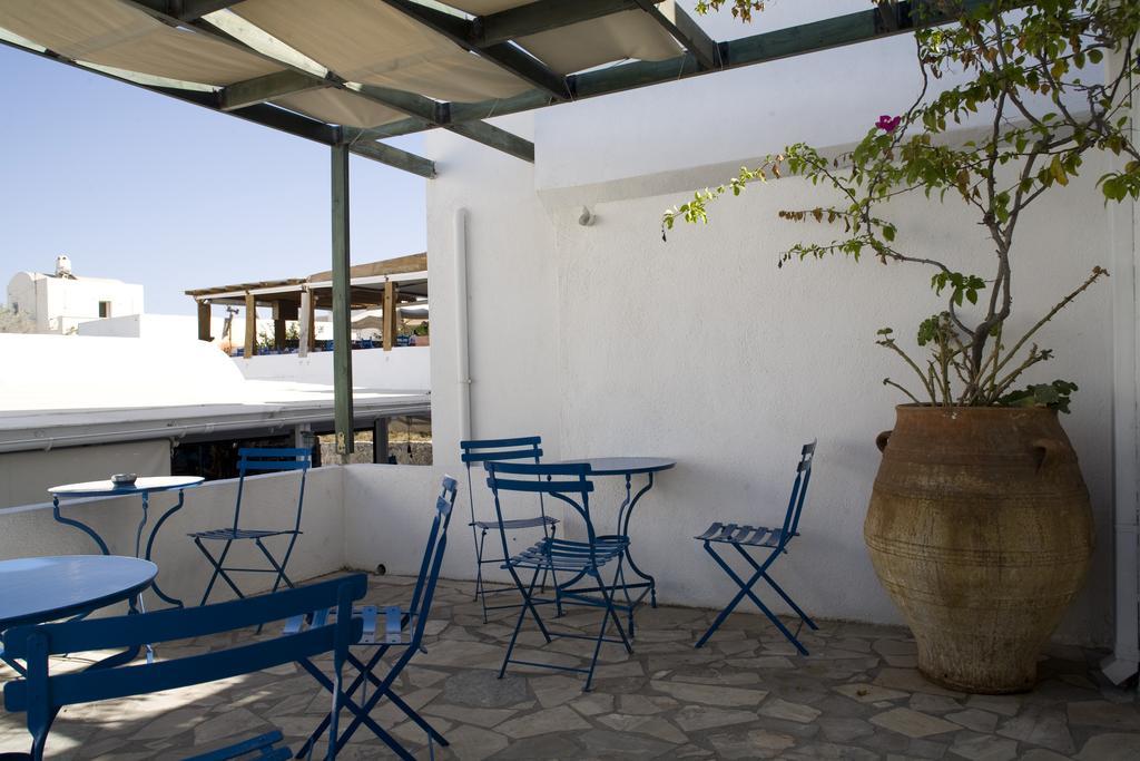 Oias Sunset Aparthotel Exterior photo